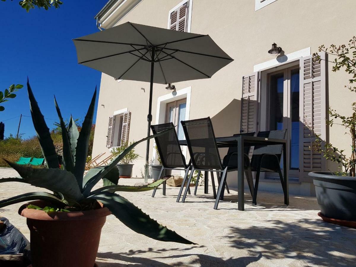 Vila Flora Secovlje Ngoại thất bức ảnh